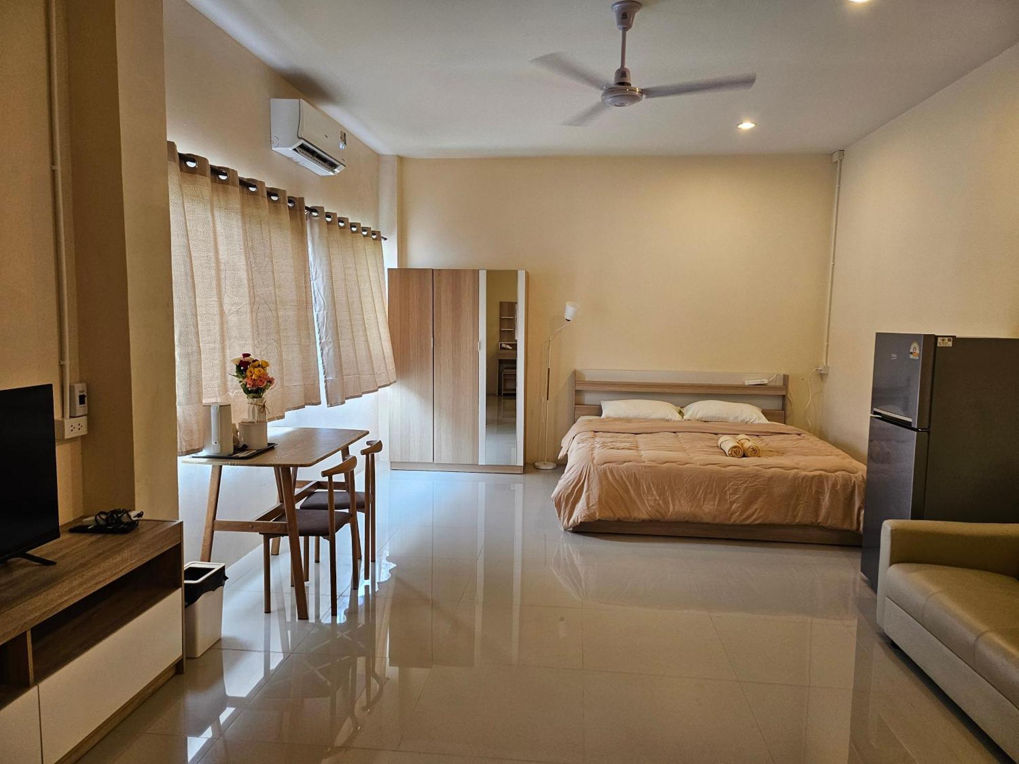 Skypearl Guesthouse & Pub Ko Tao Eksteriør bilde
